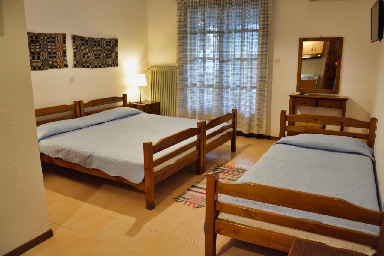 Papatzikos Traditional Guesthouse Neos Marmaras Eksteriør billede