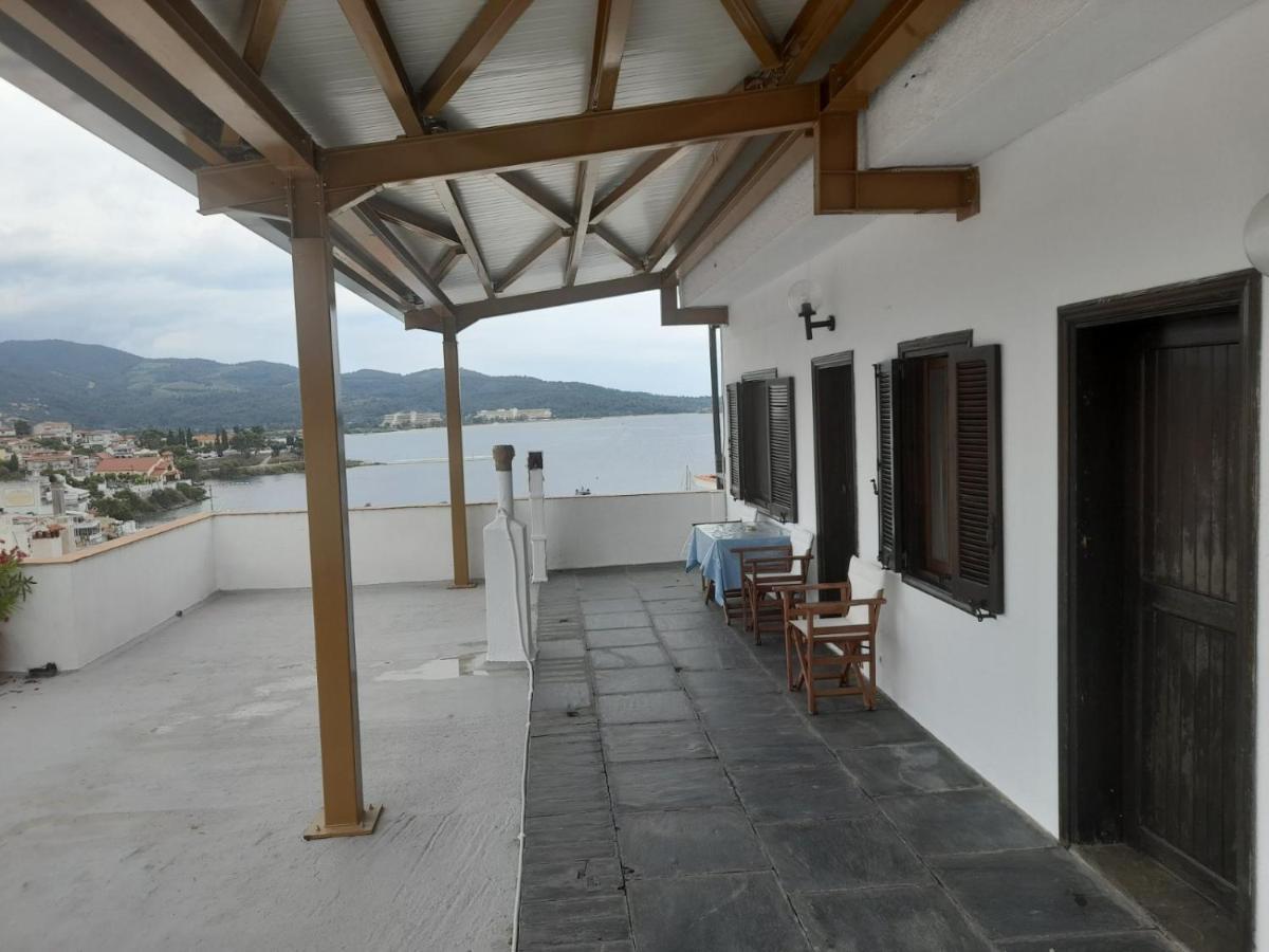 Papatzikos Traditional Guesthouse Neos Marmaras Eksteriør billede