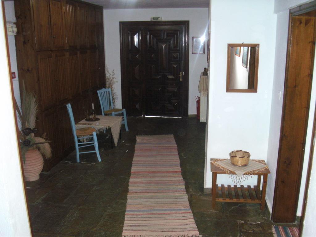 Papatzikos Traditional Guesthouse Neos Marmaras Eksteriør billede